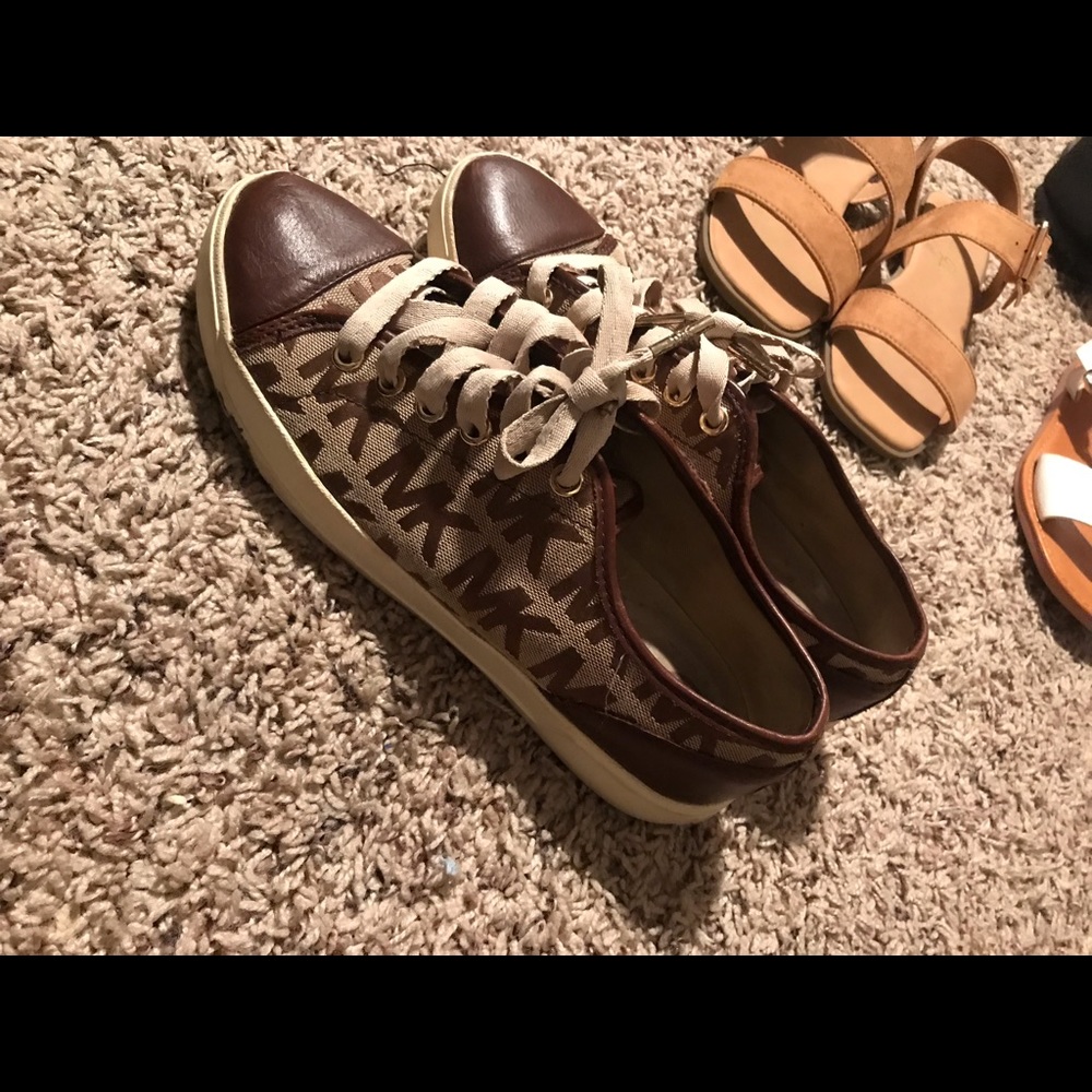 Mk shoes